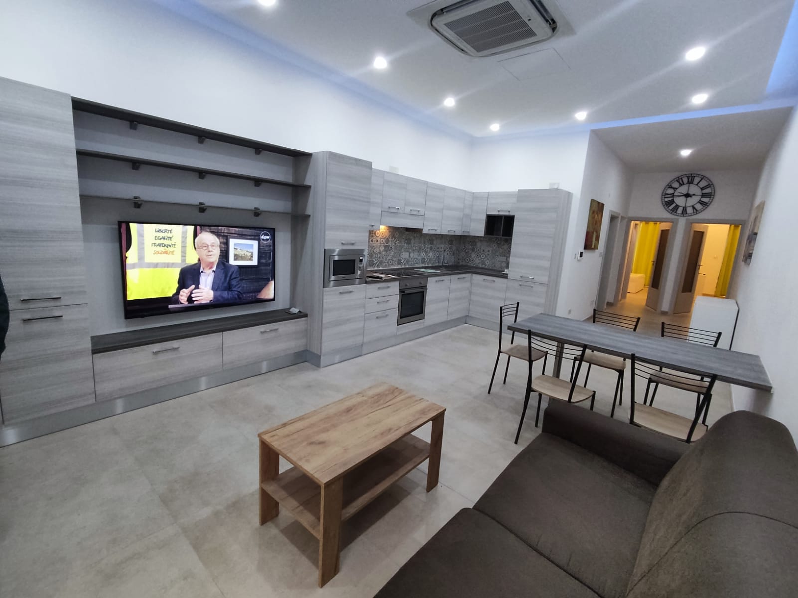 Valletta - Sliema, Malta, Sliema - Apartment - Thumbnail 5