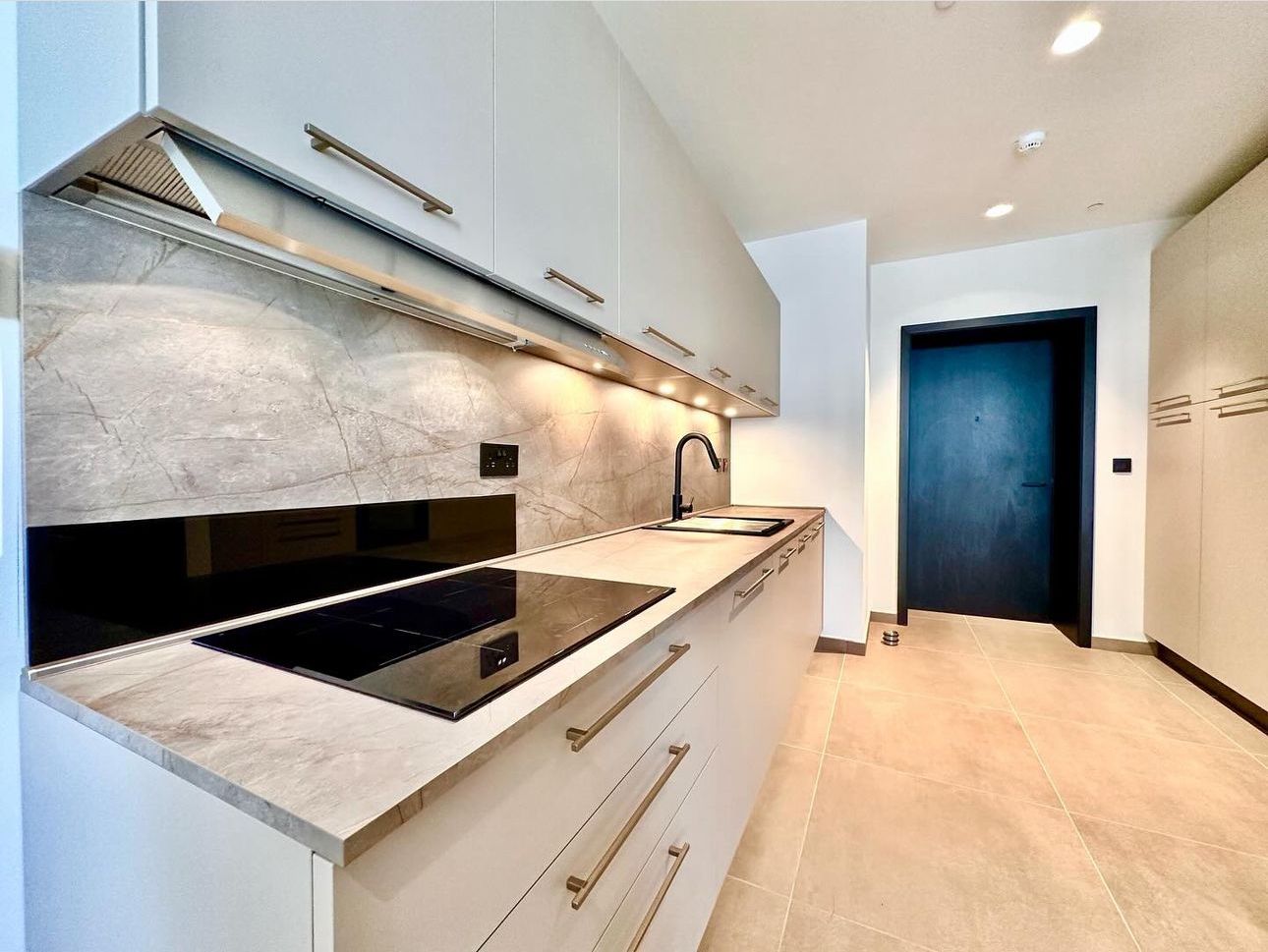 St George's Road, St. Julian's, Malta, St. Julian's - Apartment - Thumbnail 3