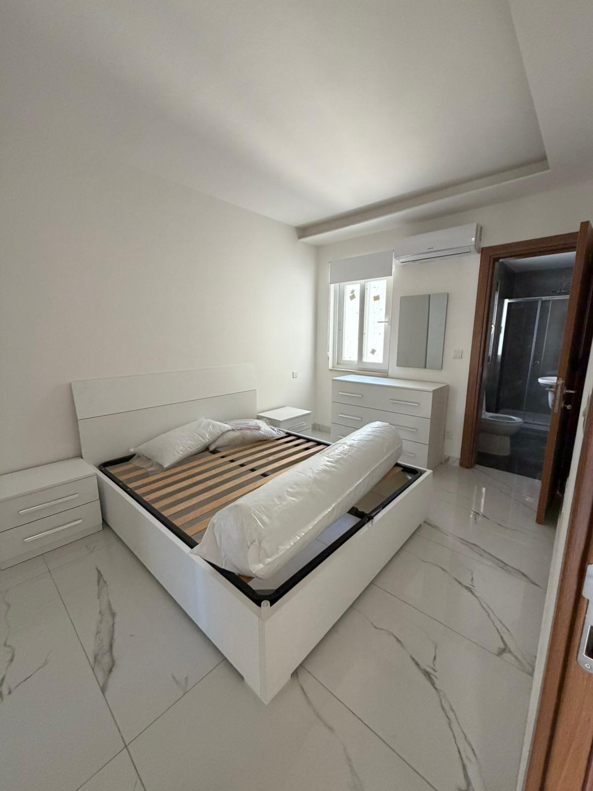 Triq Camenzuli, Sliema, Malta, Tas-Sliema - Apartment - Thumbnail 2